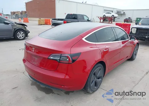 2018 Tesla Model 3 from USA, damaged, VIN 5YJ3E1EB8JF096249